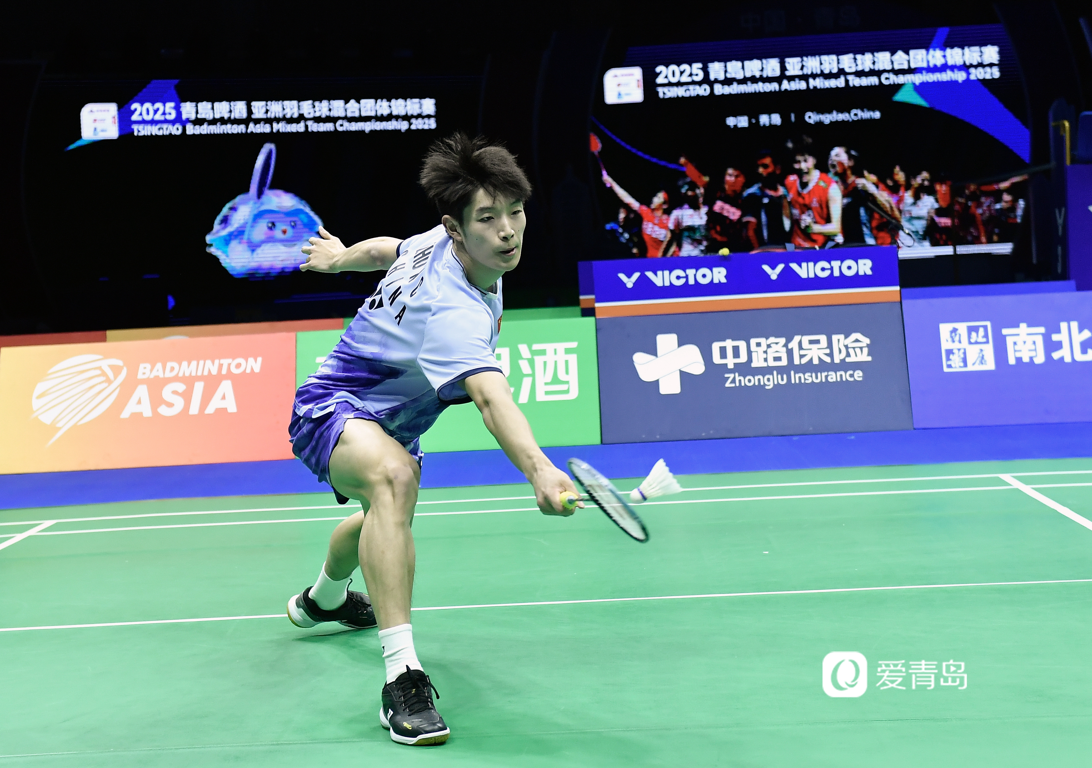 中国羽毛球队险胜韩国羽毛球队,陶菲克关键制胜 中国羽毛球队险胜韩国羽毛球队,陶菲克关键制胜