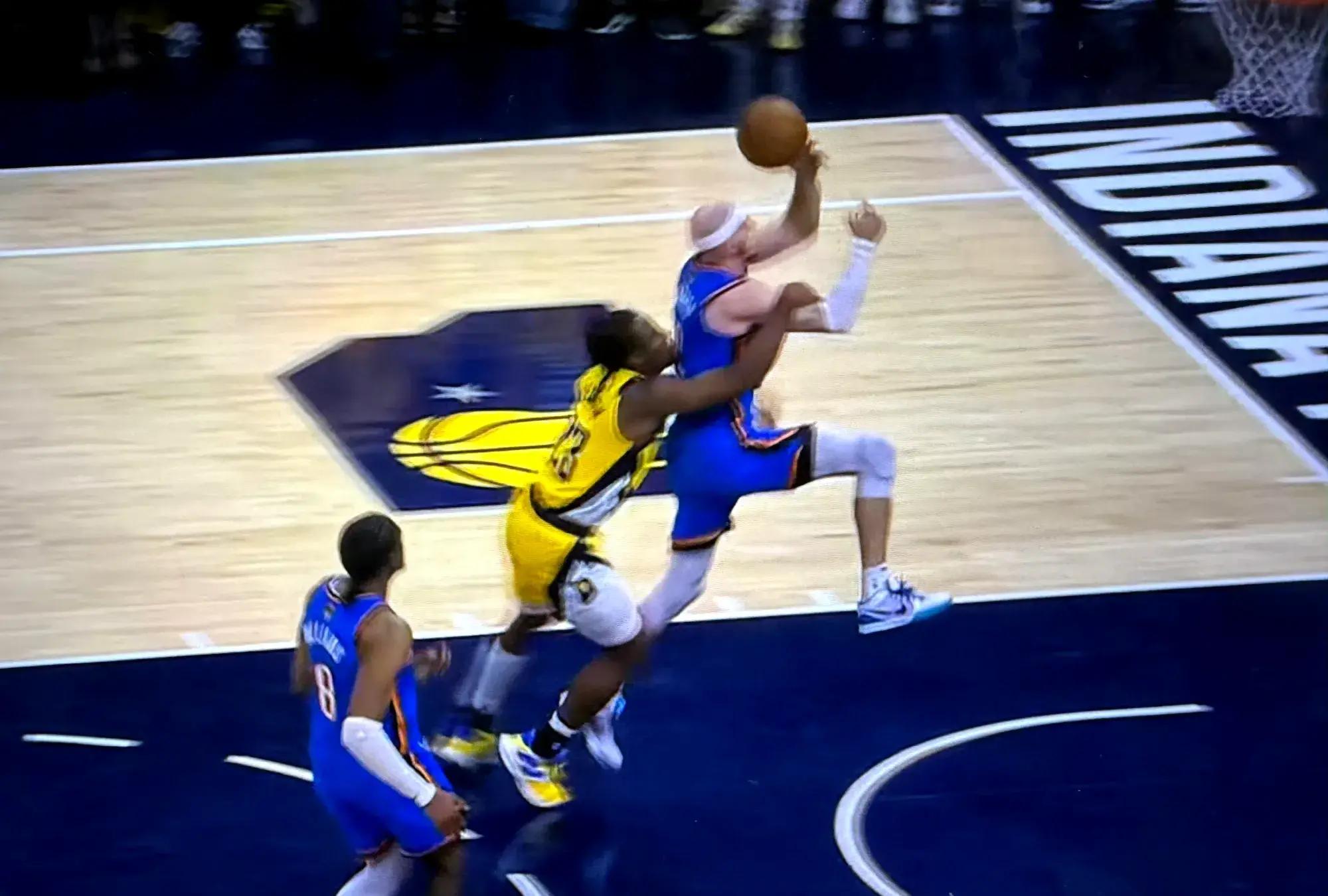 德国男篮力克猛龙，卡鲁索关键制胜