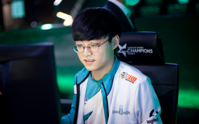 HLE险胜DRX，Mickey绝境逆转