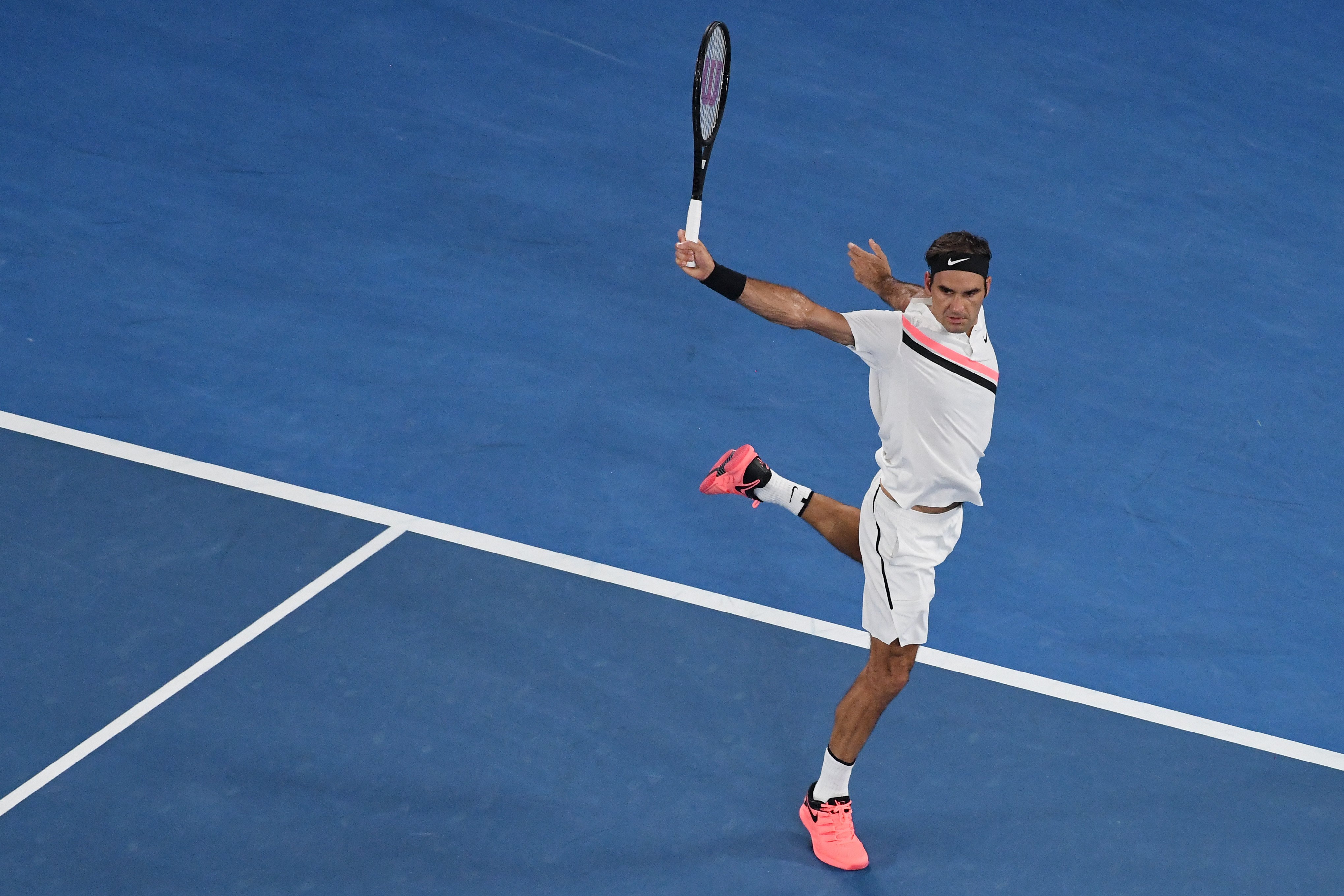 日本网球队爆冷欧洲网球队，费德勒高光表现