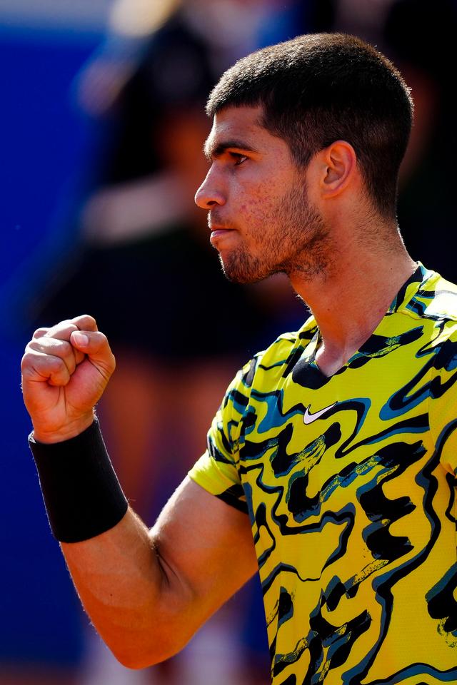 澳大利亚网球队爆冷西班牙网球队，阿尔卡拉斯惊艳世界