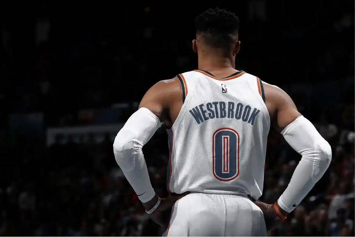 雷霆血洗猛龙，威斯布鲁克惊艳世界