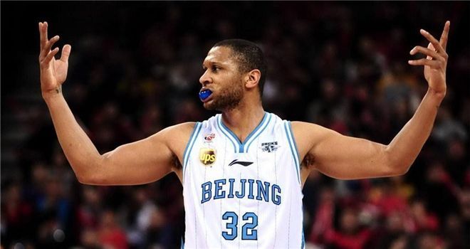 西班牙男篮力克墨西哥男篮，莫里斯高光表现