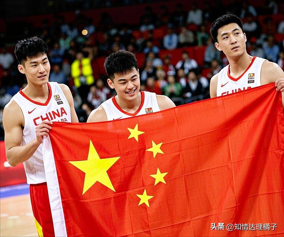 世界赛舞台，篮球代表国家出征荣耀