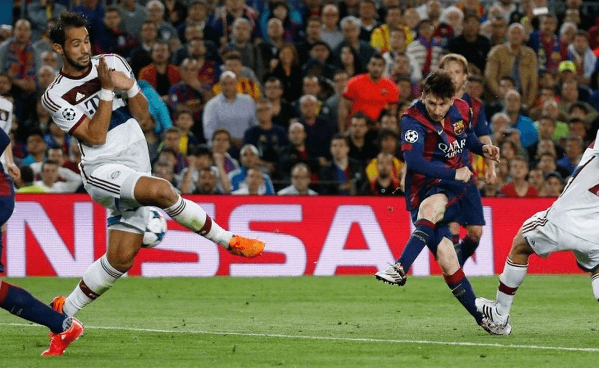 包含焦点大战：和平精英上演巅峰碰撞的词条