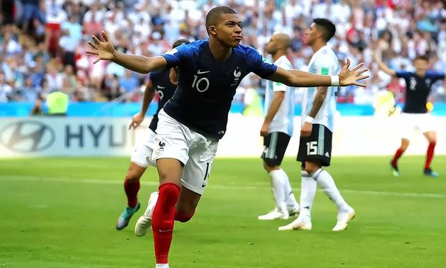 葡萄牙队力克法国队，奥恰洛夫惊艳四座