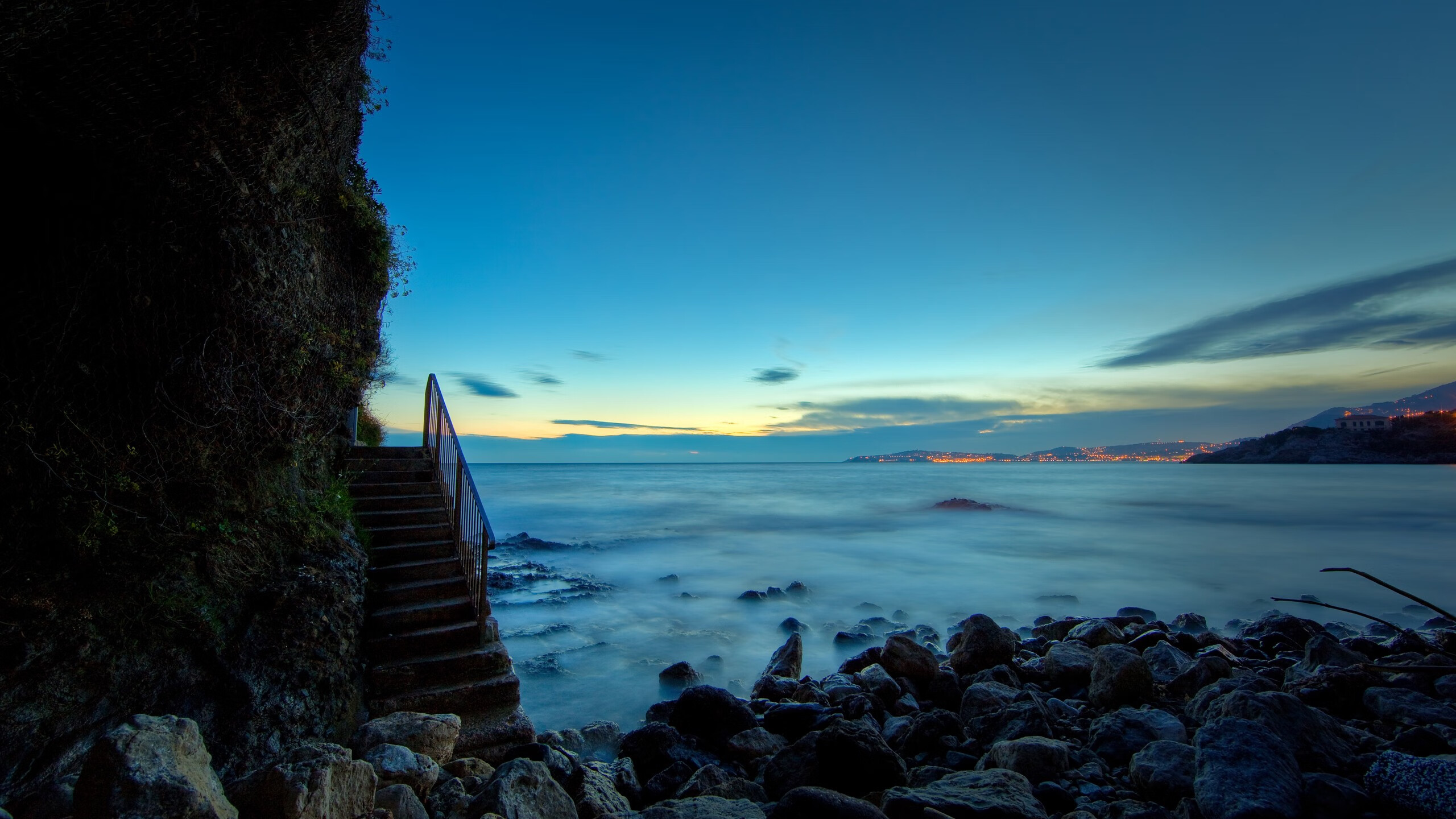 跨界对决，世界杯绿茵场与篮球硬木地板的奇妙共鸣